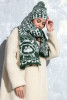 Hat with a pom-pom and scarf F1534 color Olive