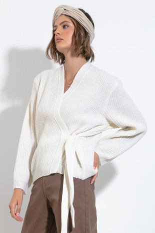 Short knotted wool sweater F1504 ecru