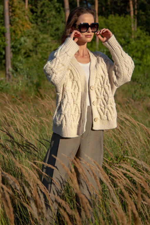 Classic Buttoned Cardigan with Cable Knit Pattern F1726 beige