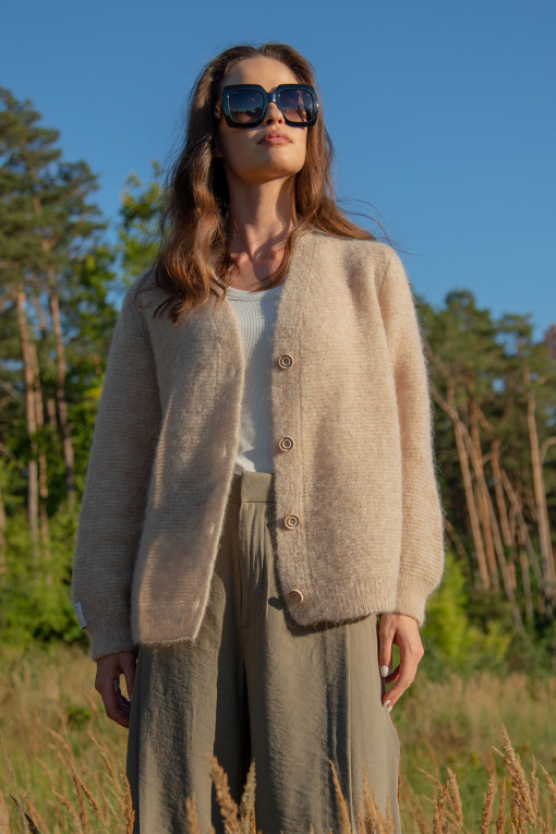 Button-up cardigan made from undyed alpaca wool F1725 beige