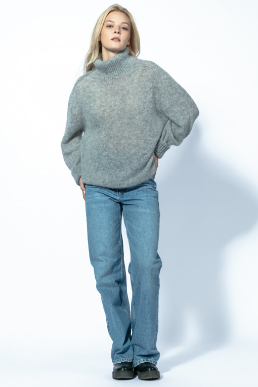 SEAMLESS OVERSIZED SWEATER WITH TURTLENECK AND ROLLED CUFFS MADE FROM ALPACA WOOL F1750 grey